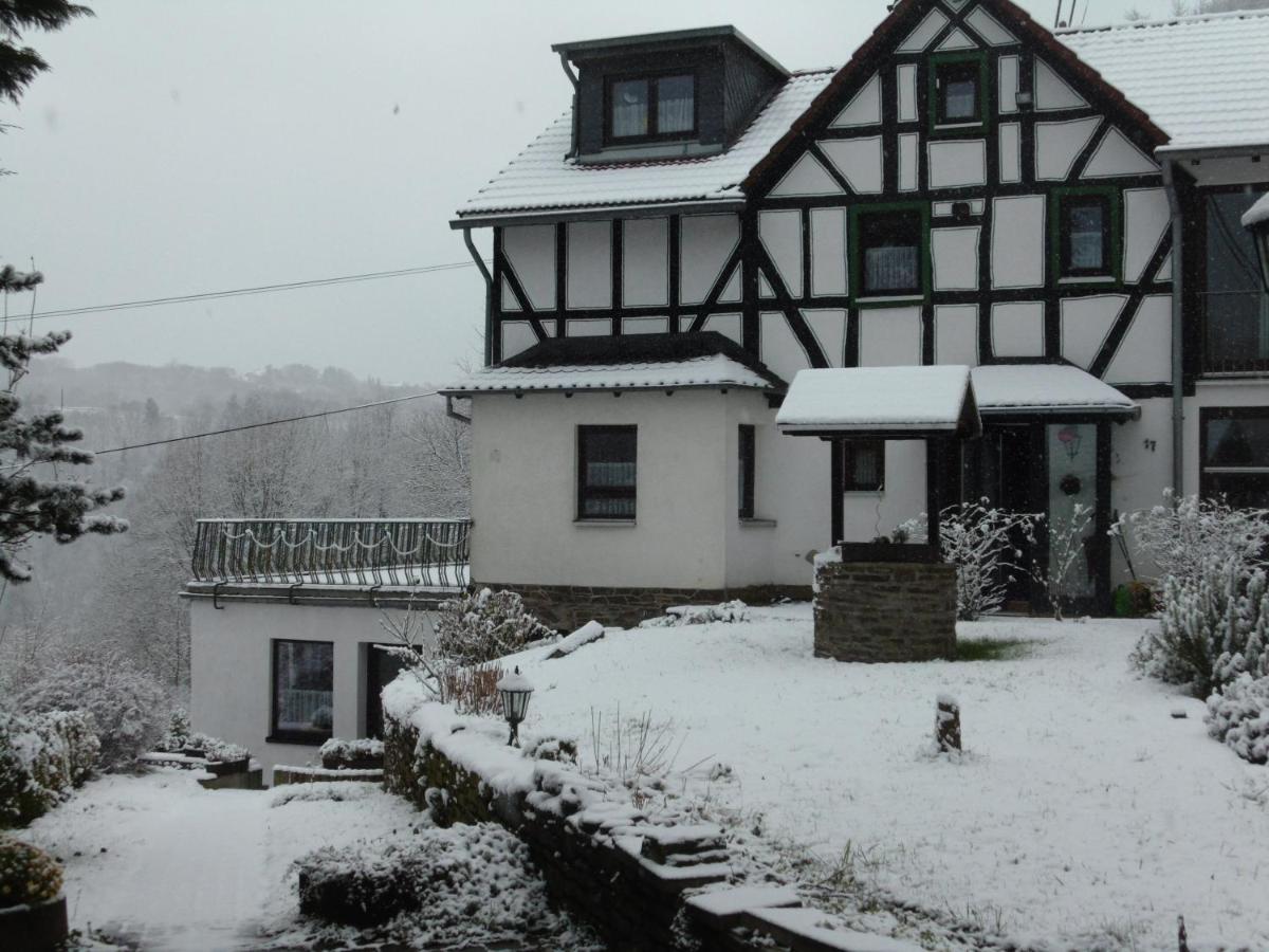 Ferienwohnung Schaefer Waldbreitbach Exterior foto